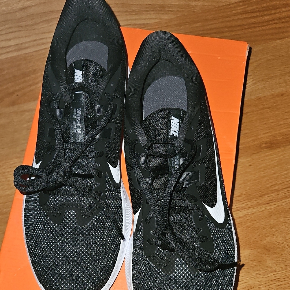 Men's Nike Black and White Athletic Shoes